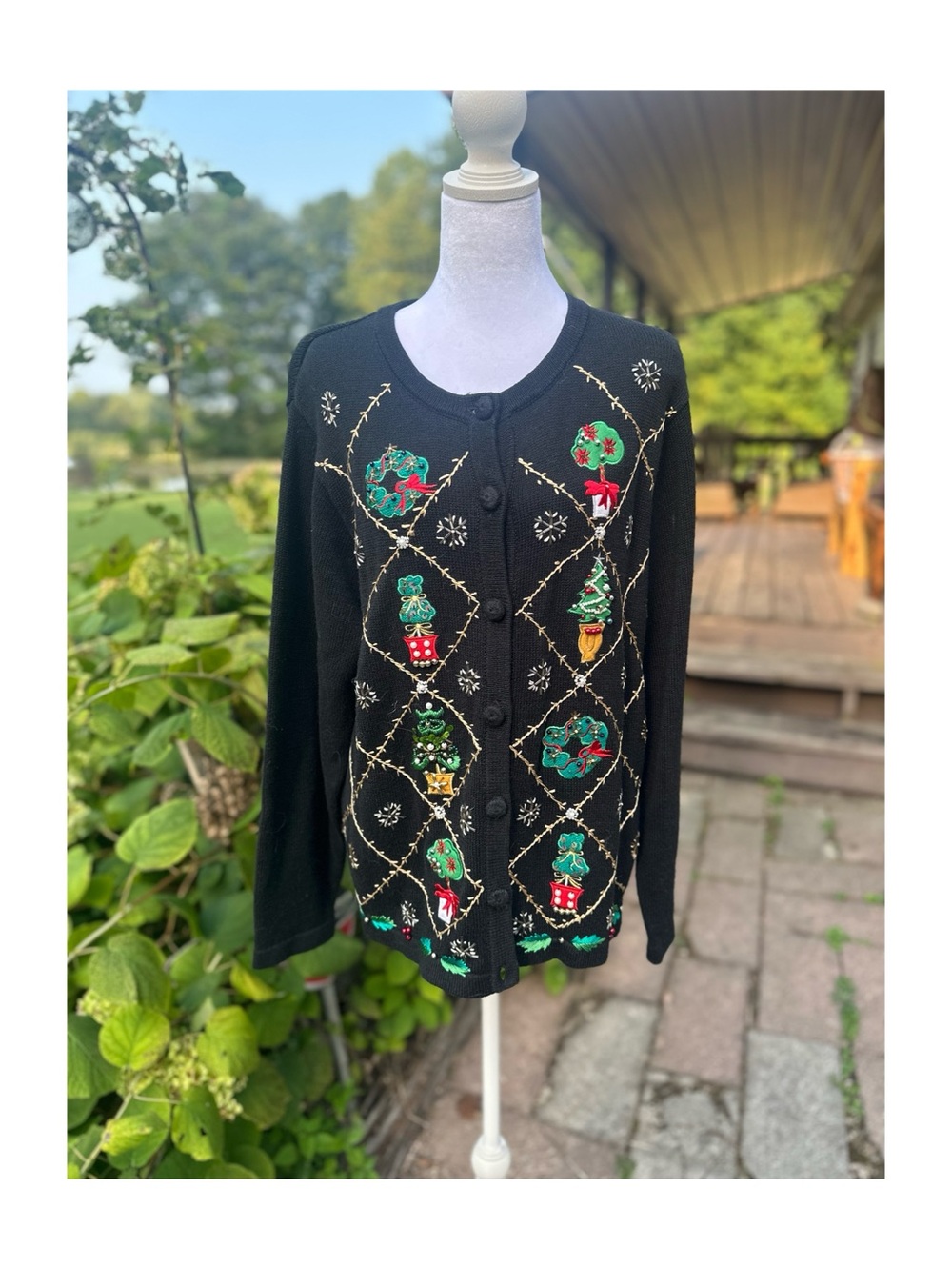 OHI Black Embroidered Holiday Button-Up Sweater Cardigan Size Large